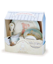 Good Friends Farm Dish Set